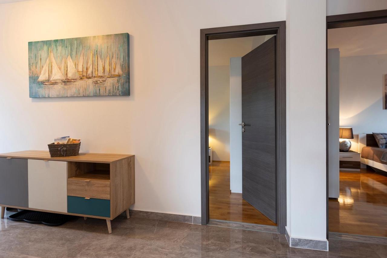 Apartmani Karoca 3 普拉 外观 照片