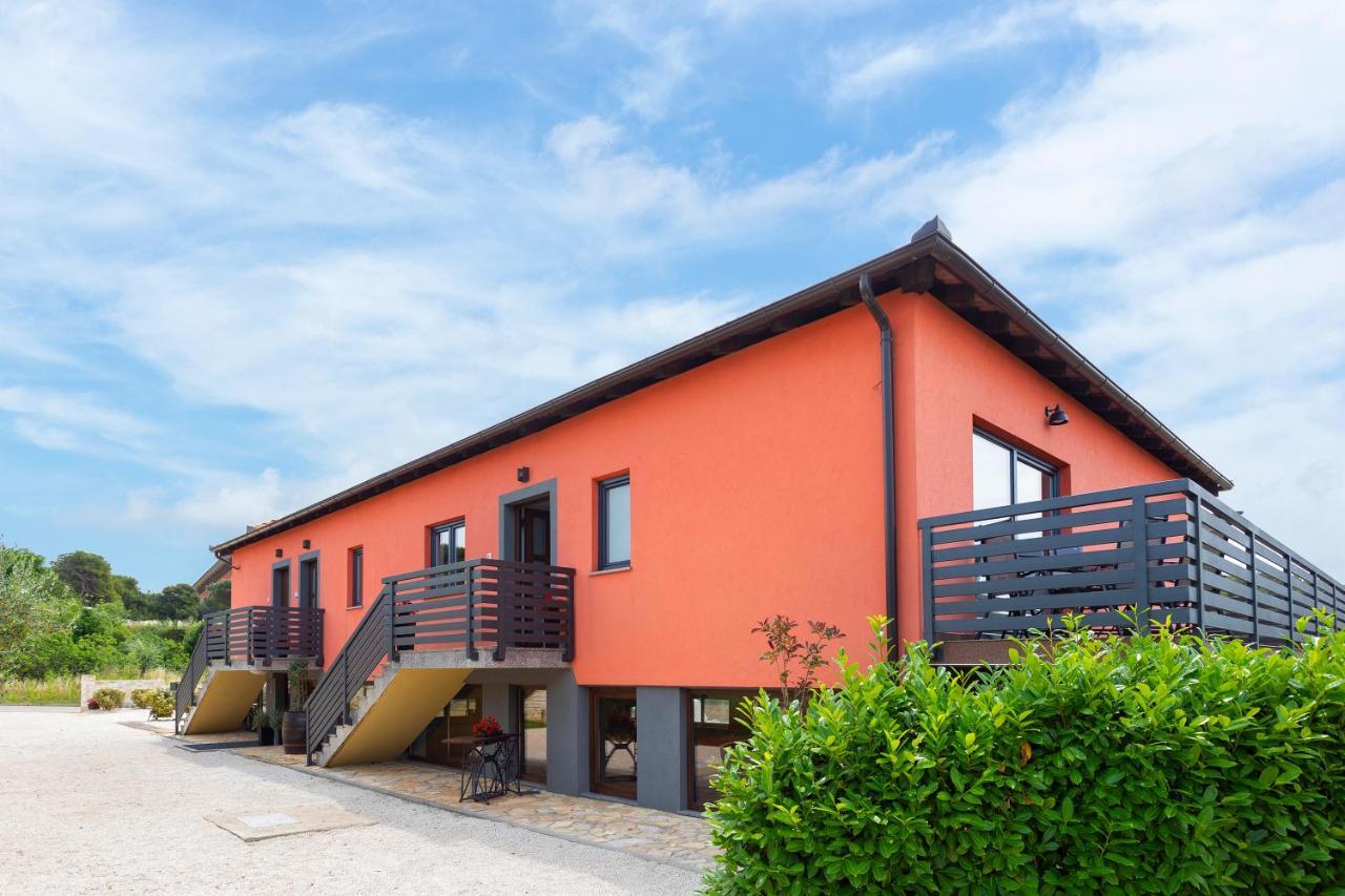 Apartmani Karoca 3 普拉 外观 照片