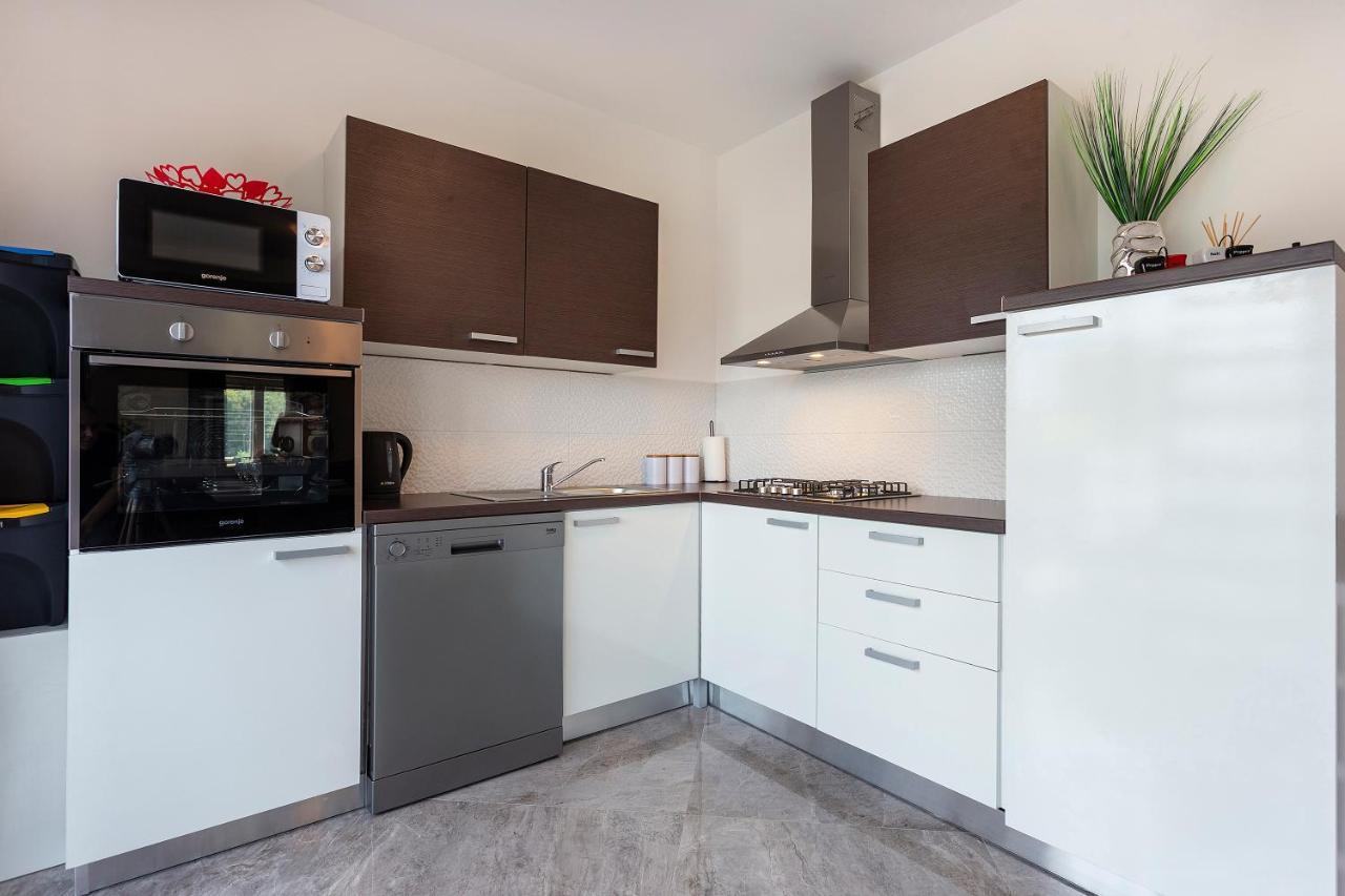 Apartmani Karoca 3 普拉 外观 照片